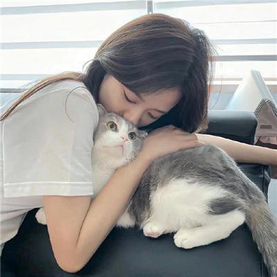 毒枭女煞星